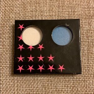 Hot Topic 2 eyeshadow mini compact NWOT